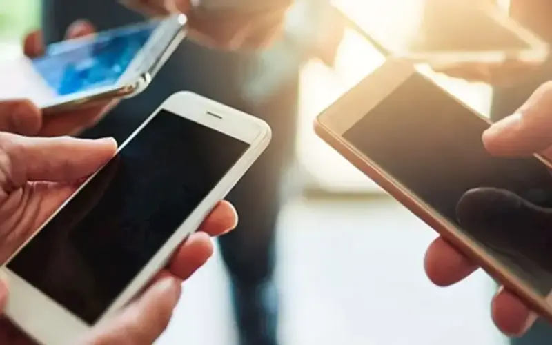 تنظيم الاتصالات: ارتفاع استخدام الإنترنت المحمول بنسبة 12% في 2026